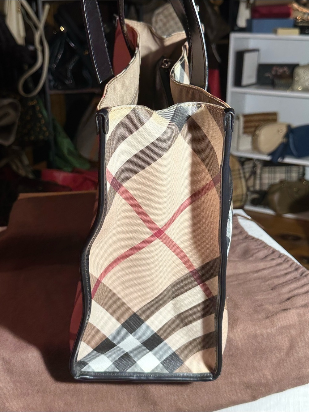 Burberry Beige Large Nova Check Tote with Black Trim and Red Accents - Picture 4 of 9